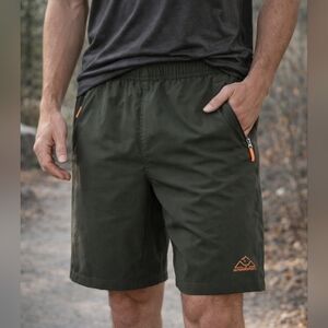 Outdoorsports Men’s XL Athletic Shorts Green Stretch Quick Dry  Shorts